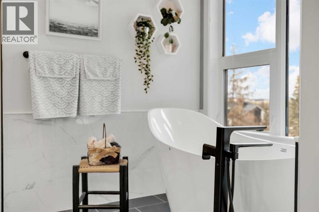 5 Leonard Close, Sylvan Lake, Alberta  T4S 0E7 - Photo 23 - A2284892