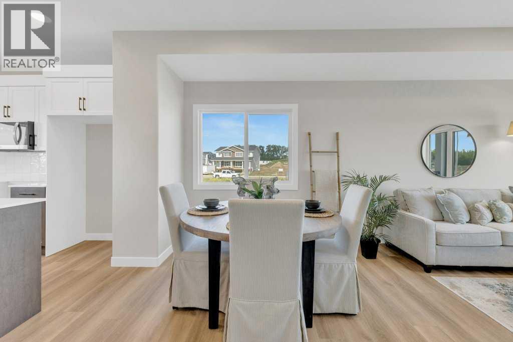 13 Gray Close, Sylvan Lake, Alberta  T4S 0W4 - Photo 14 - A2282090