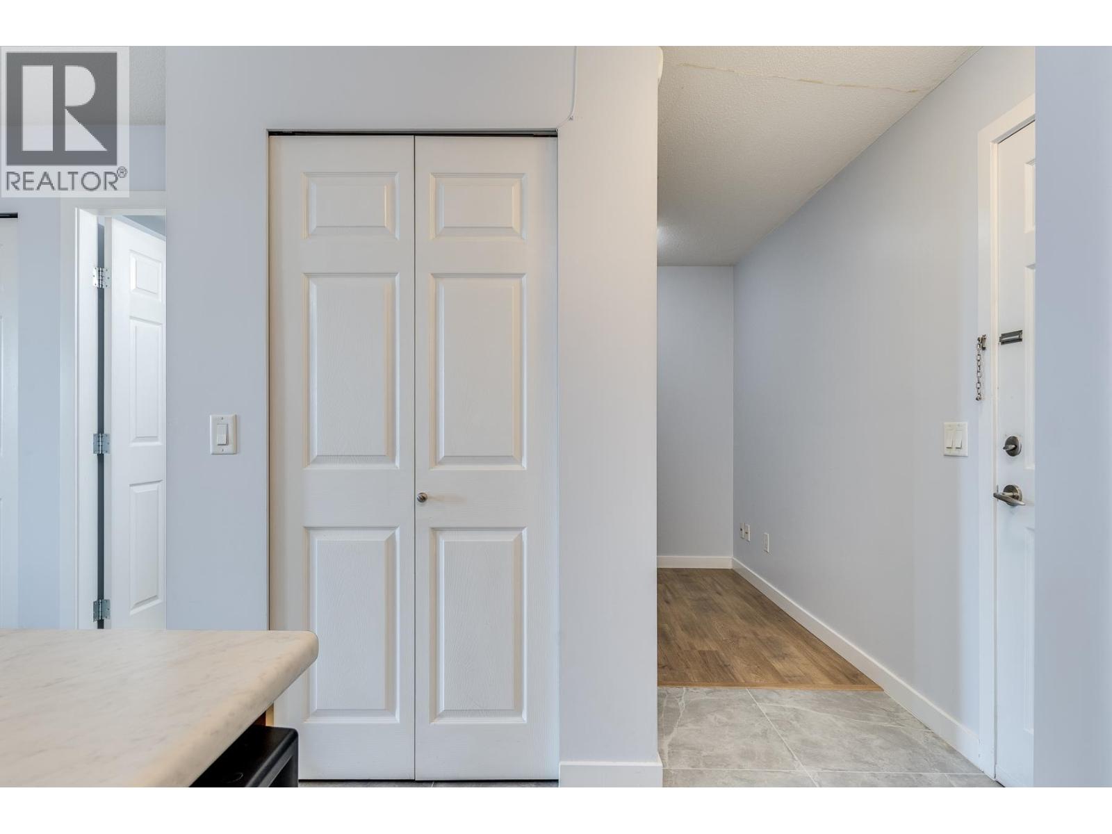 2110 244 Sherbrooke Street, New Westminster, British Columbia  V3L 0A3 - Photo 25 - R3087811