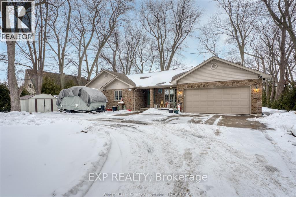 3214 St. Clair Road, Windsor, Ontario  N0R 1N0 - Photo 2 - X12773708