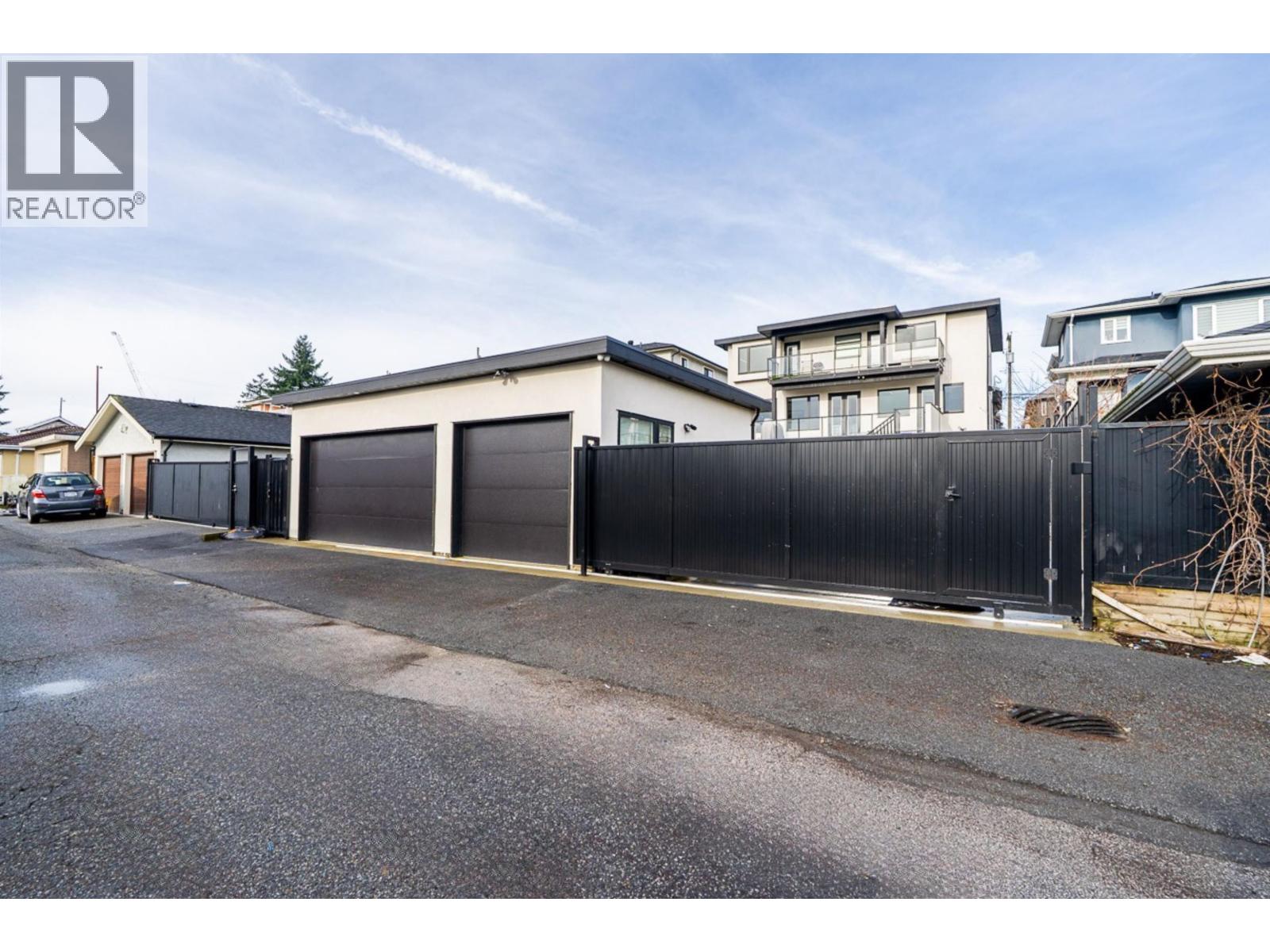 8056 12th Avenue, Burnaby, British Columbia  V3N 2L1 - Photo 39 - R3085923