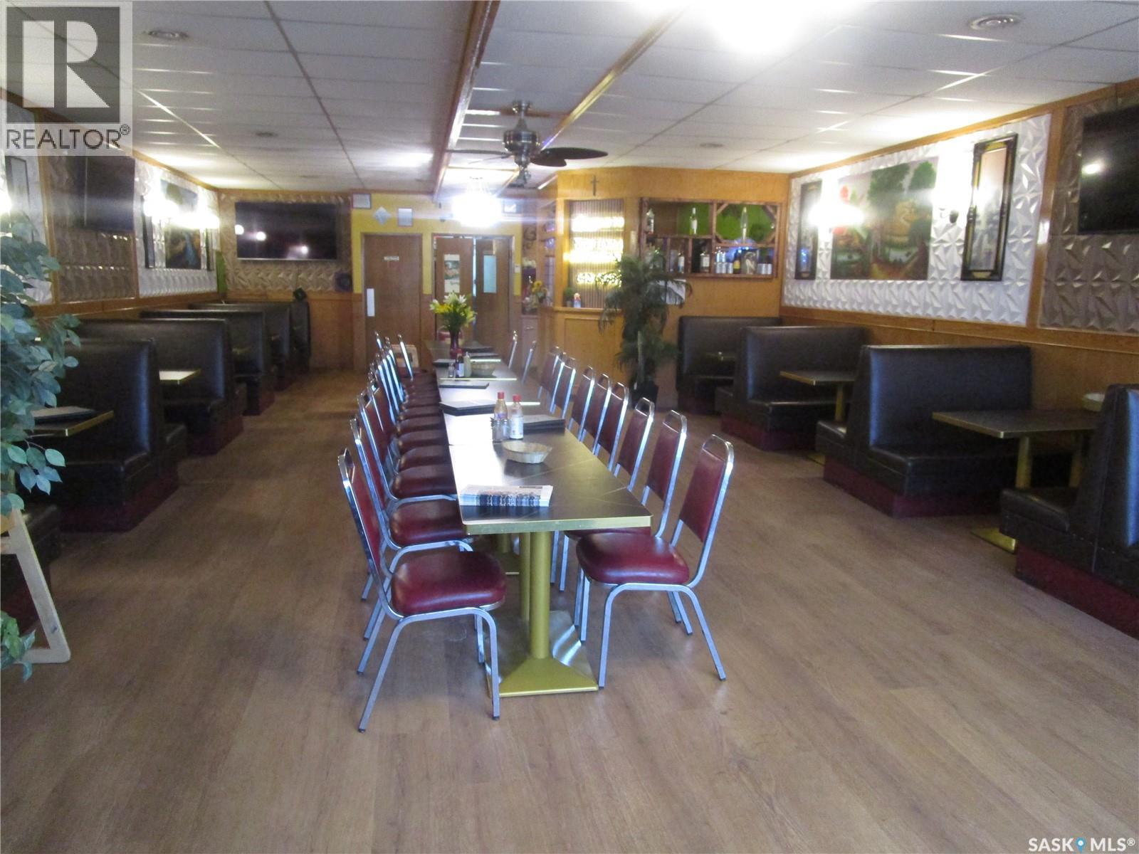 229 Centre Street, Assiniboia, Saskatchewan  S0H 0B0 - Photo 5 - SK028248