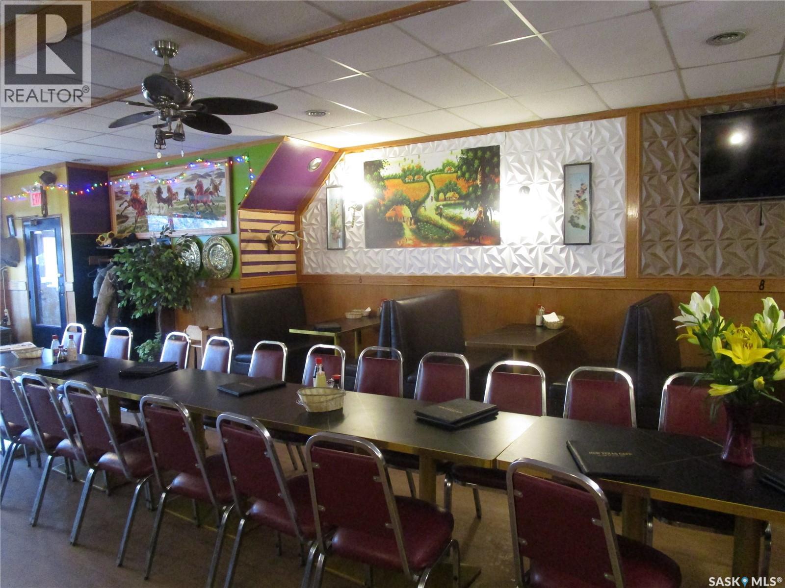 229 Centre Street, Assiniboia, Saskatchewan  S0H 0B0 - Photo 6 - SK028248