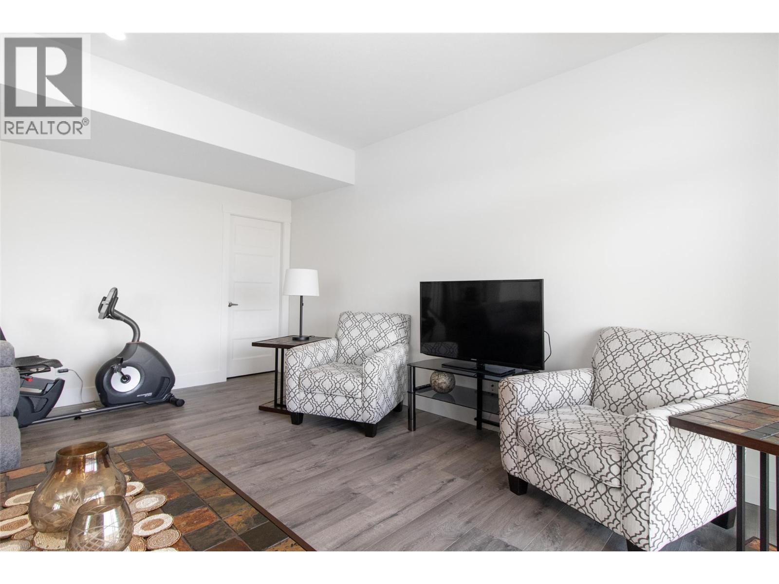 1396 Tower Ranch Drive, Kelowna, British Columbia  V1P 1T8 - Photo 39 - 10375362