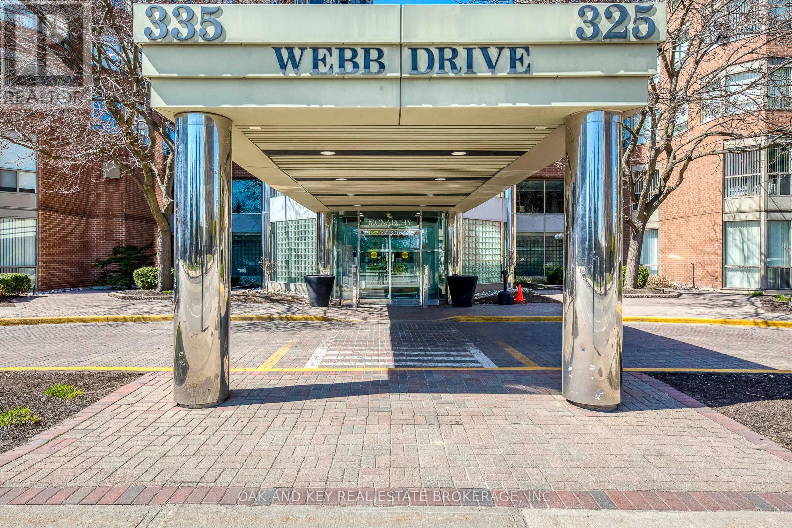 1806 - 335 Webb Drive, Mississauga, Ontario  L5B 4A1 - Photo 3 - W12773766