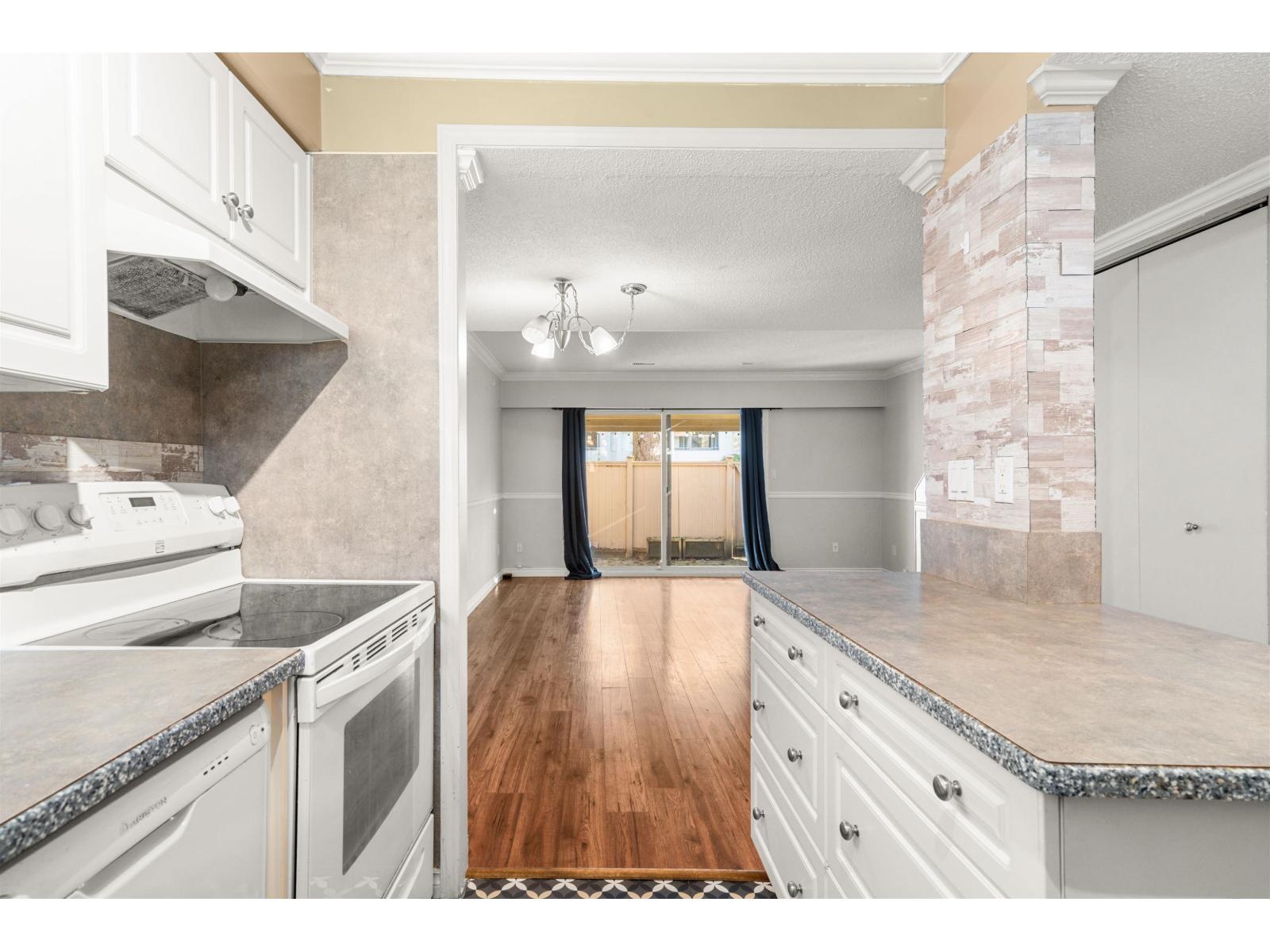 14 5271 204 Street, Langley, British Columbia  V3A 5X1 - Photo 5 - R3087844