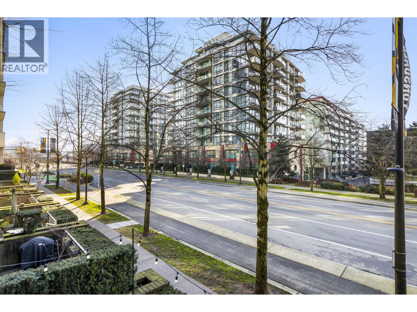 Th2 168 E Esplanade Avenue, North Vancouver, British Columbia  V7L 4X8 - Photo 32 - R3088123