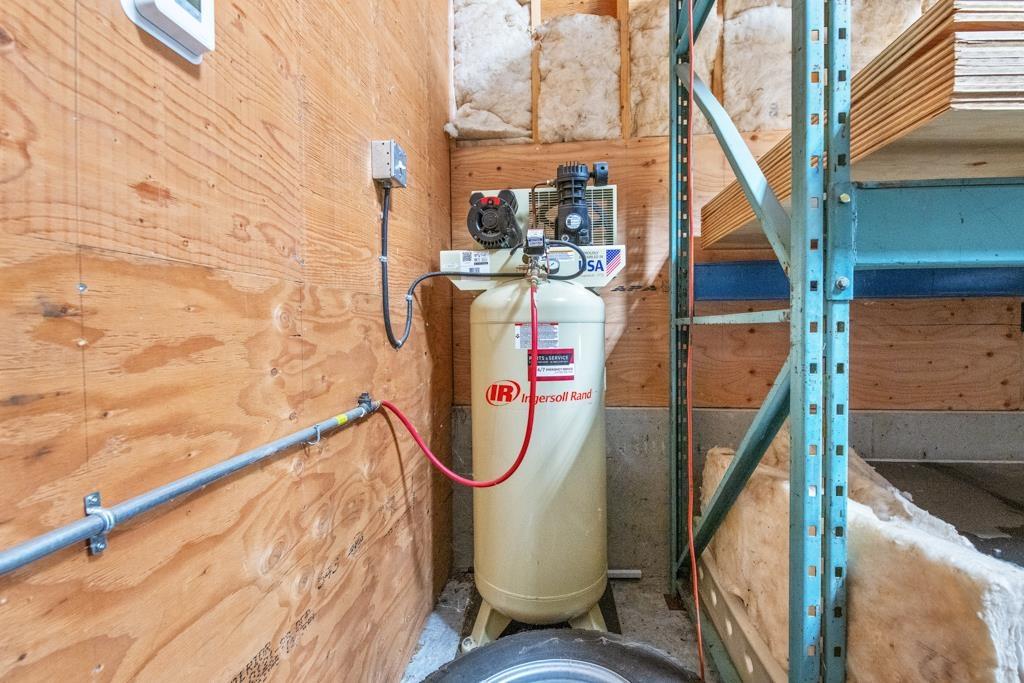 1400 Maple Rock Drive, Columbia Valley, Columbia Valley, British Columbia  V2R 4X5 - Photo 20 - R3084719