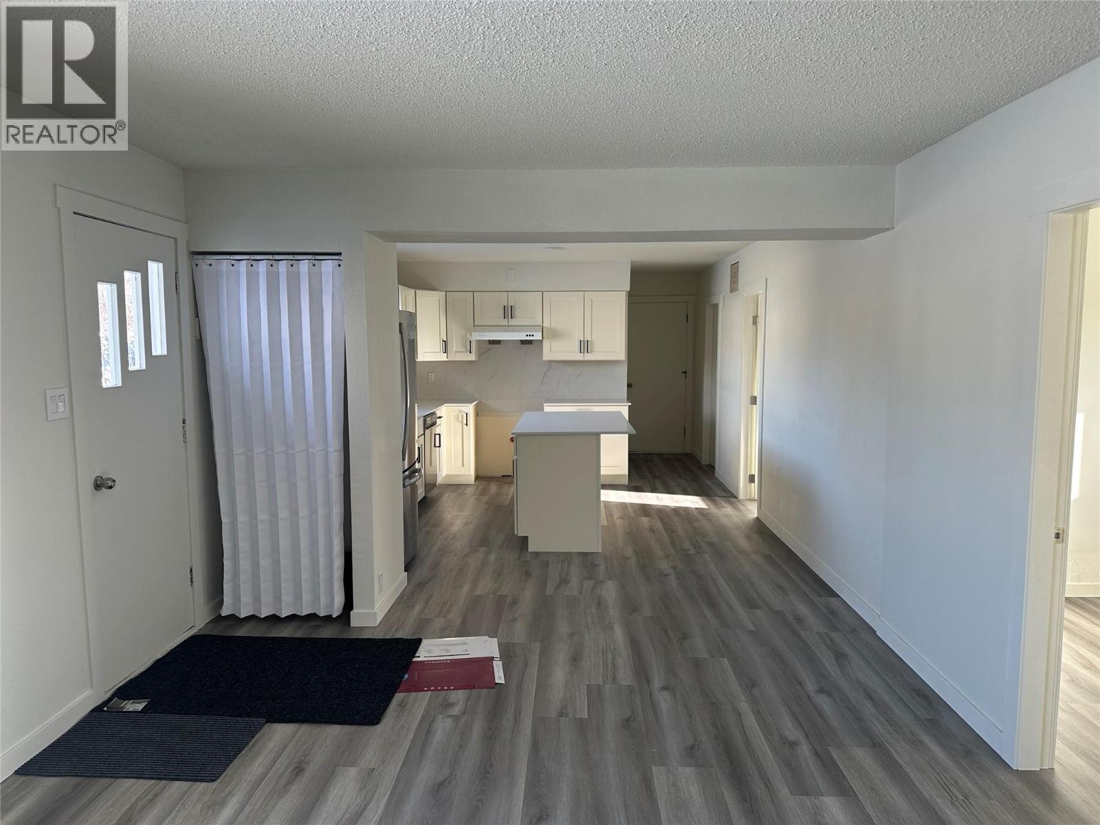 921 91a Avenue, Dawson Creek, British Columbia  v1G 1B4 - Photo 5 - 10375468