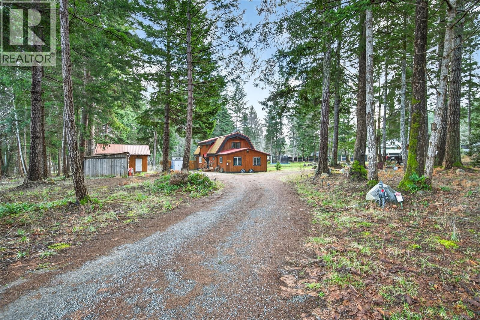 1845 Larch Rd, Courtenay, British Columbia  V9J 1X7 - Photo 2 - 1025443