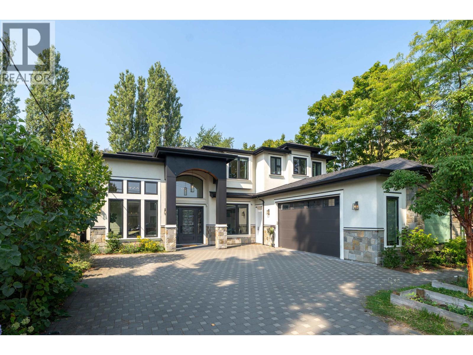 8631 ODLIN CRESCENT, Richmond, British Columbia