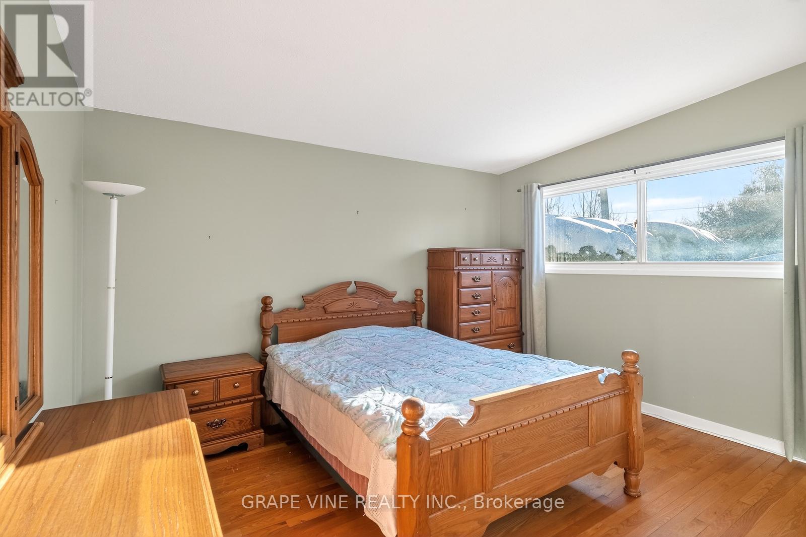 46 Cleadon Drive, Ottawa, Ontario  K2H 5P3 - Photo 13 - X12773764