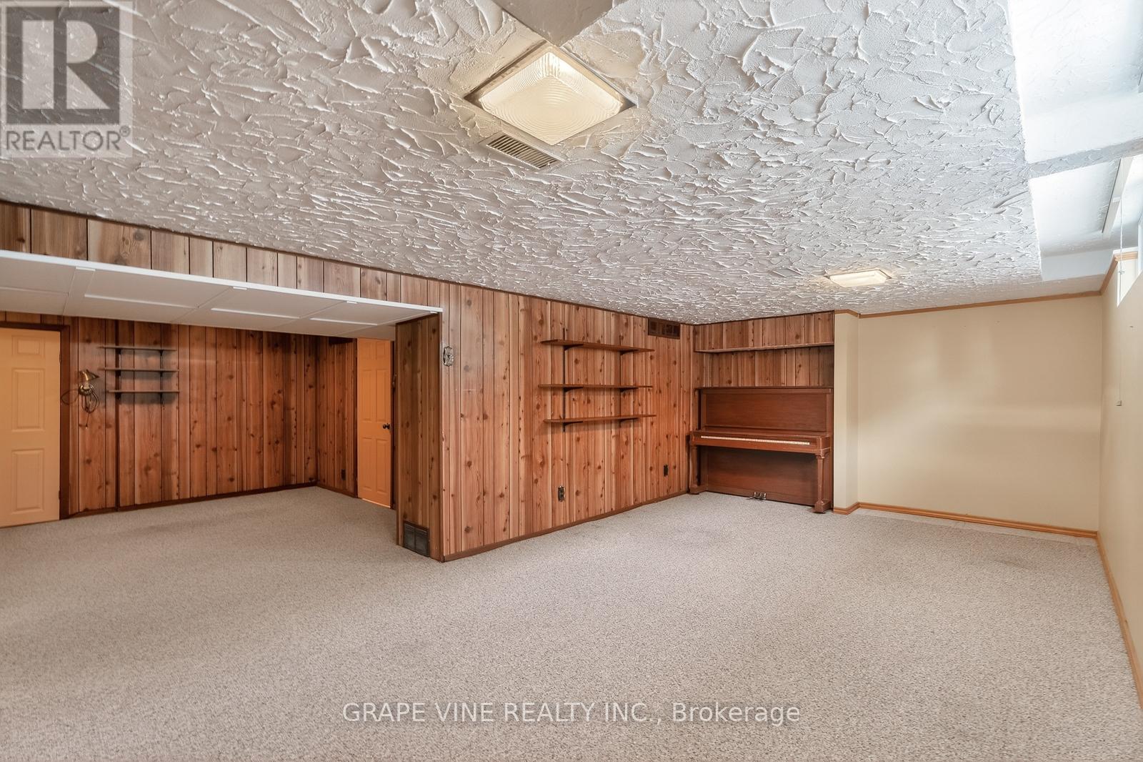 46 Cleadon Drive, Ottawa, Ontario  K2H 5P3 - Photo 24 - X12773764