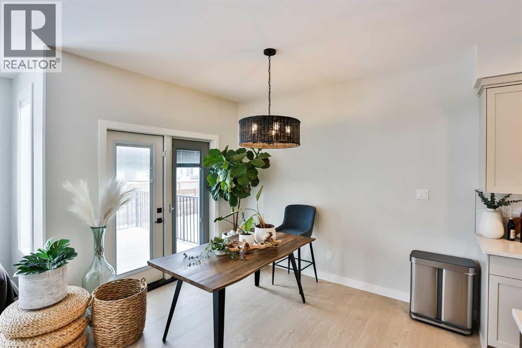 549 Riverhills Way W, Lethbridge, Alberta  T1K 8H8 - Photo 7 - A2273379