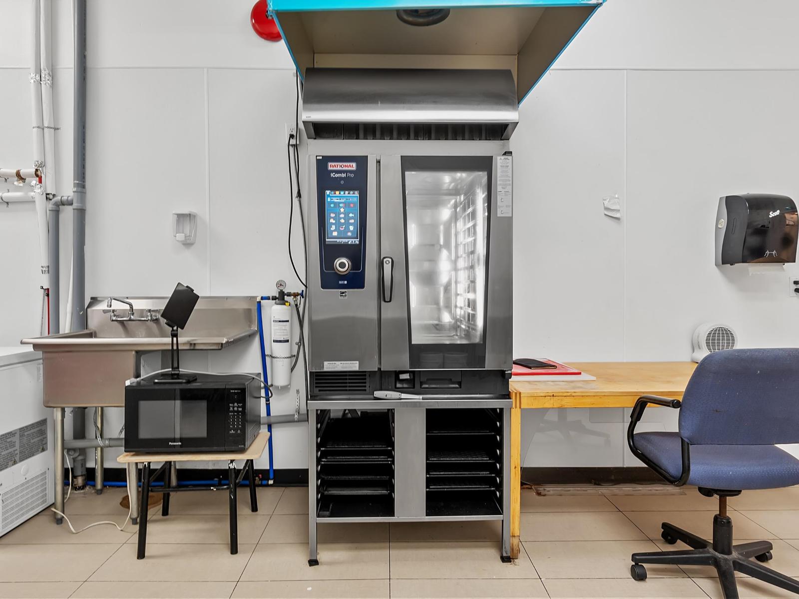 113 2777 Gladwin Road, Abbotsford, British Columbia  V2T 3S3 - Photo 18 - C8076028