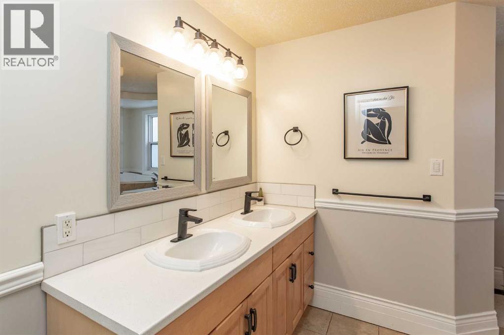 5804 44 Avenue, Red Deer, Alberta  T4N 3J5 - Photo 16 - A2276335