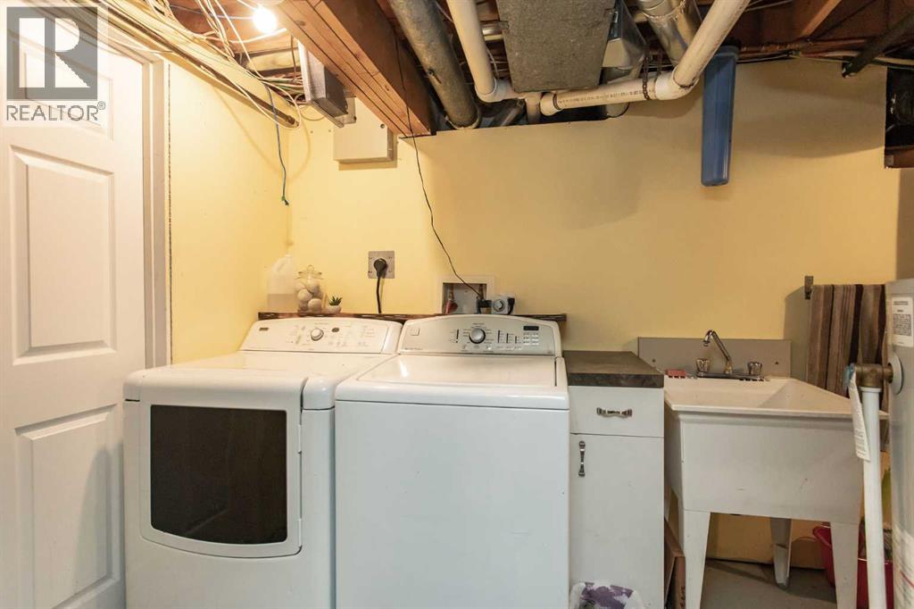 5804 44 Avenue, Red Deer, Alberta  T4N 3J5 - Photo 31 - A2276335