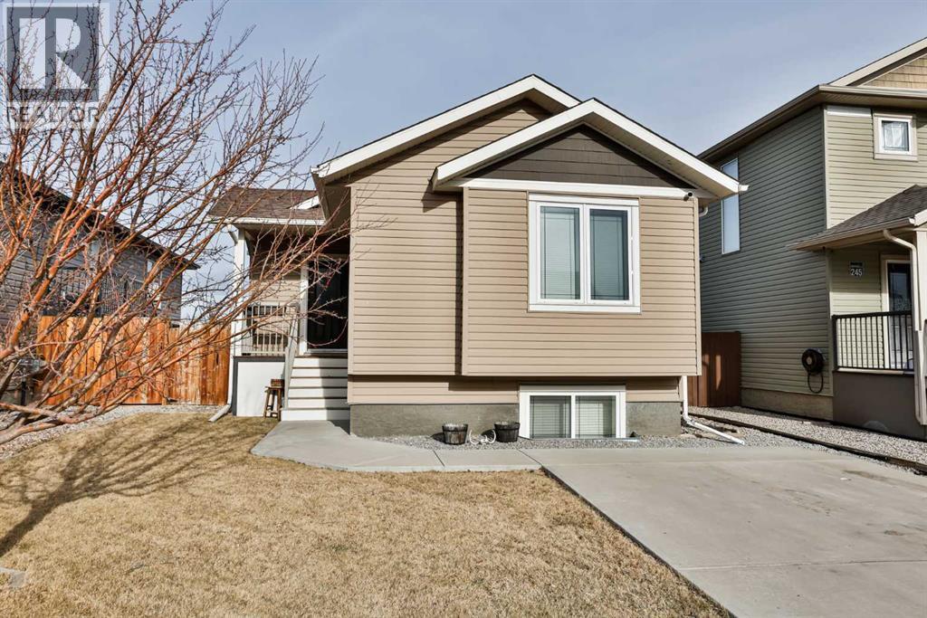 241 Sundance Drive, Coalhurst, Alberta  T0L 0V2 - Photo 1 - A2282876