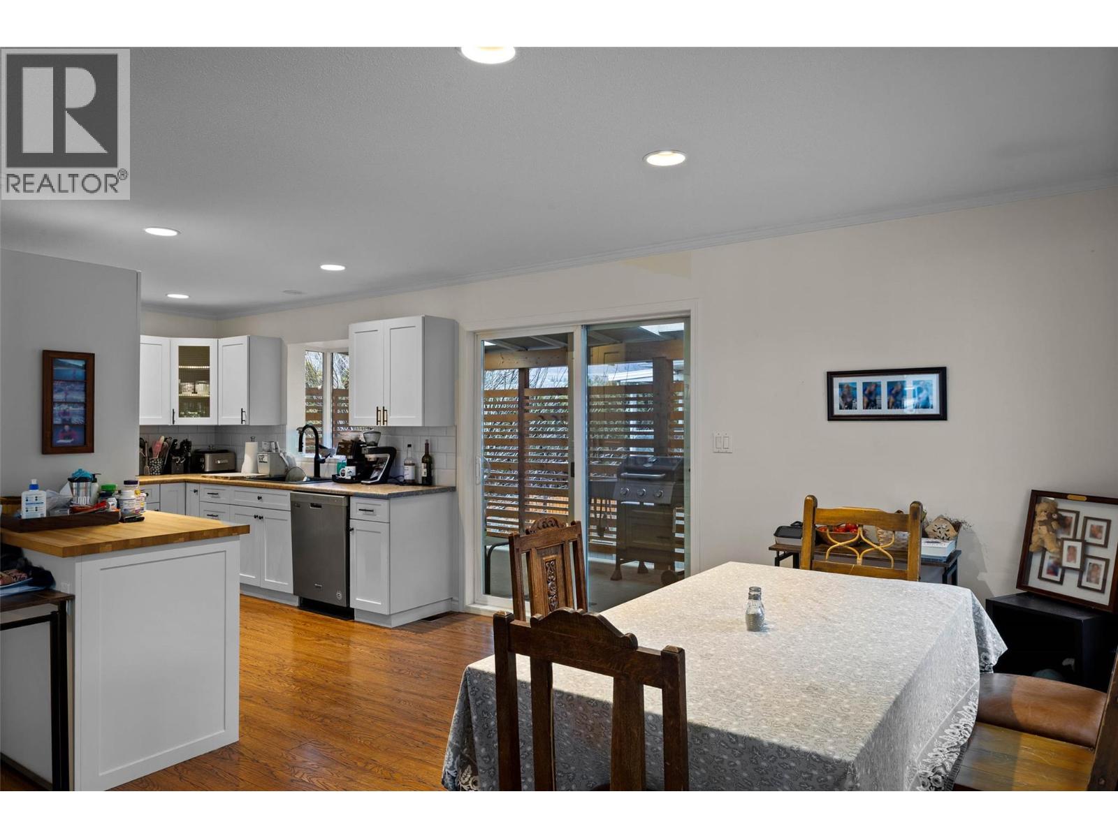 288 Valleyview Place, Kamloops, British Columbia  V2C 6M4 - Photo 10 - 10375467