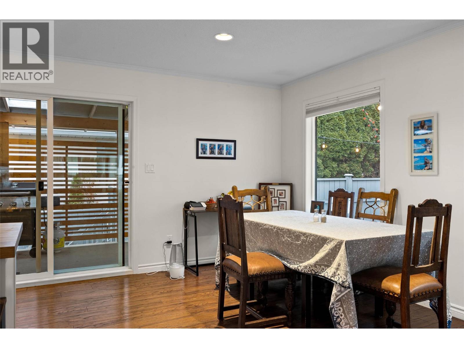 288 Valleyview Place, Kamloops, British Columbia  V2C 6M4 - Photo 8 - 10375467