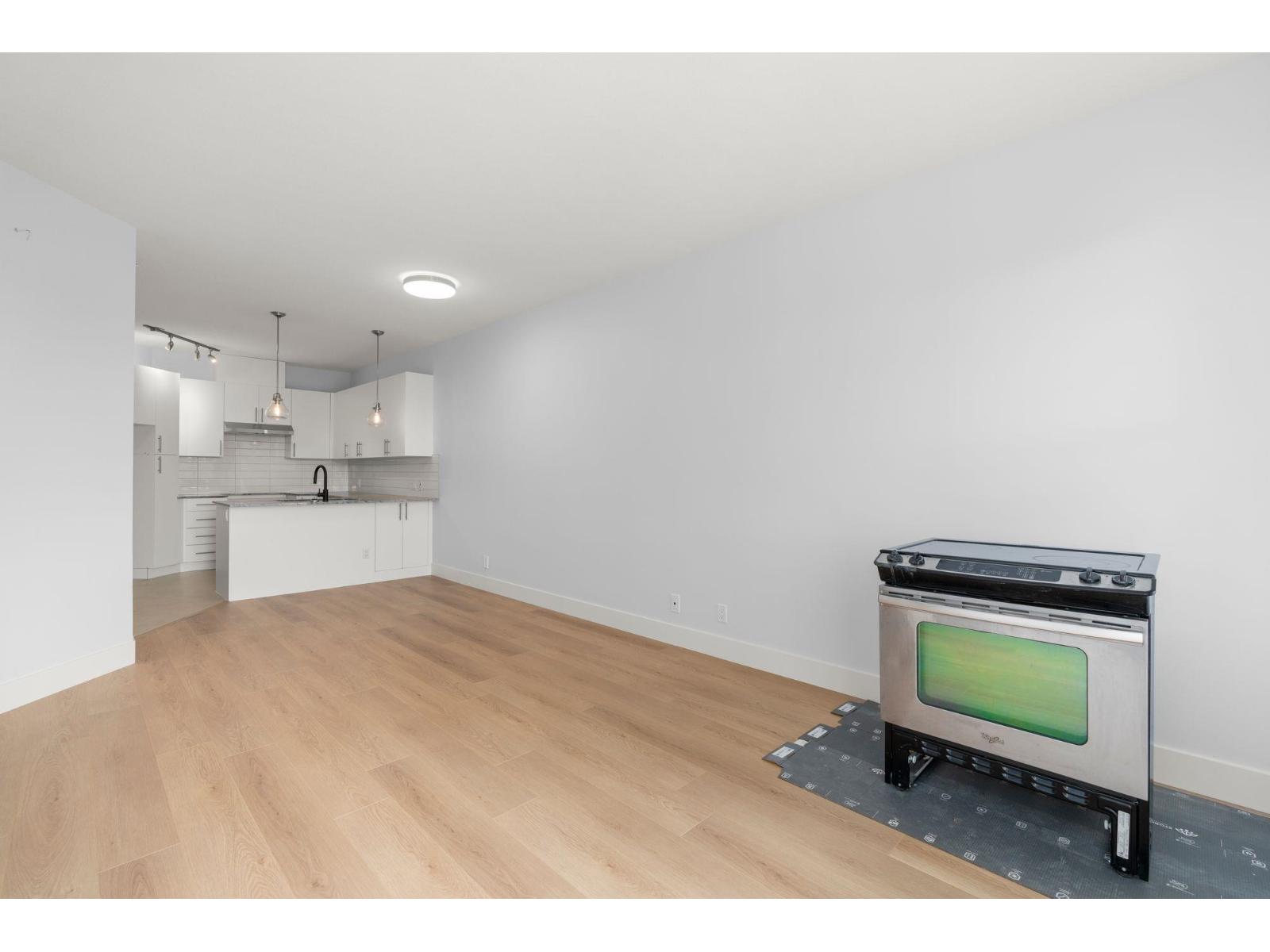 412 15956 86a Avenue, Surrey, British Columbia  V4N 6N8 - Photo 15 - R3088185