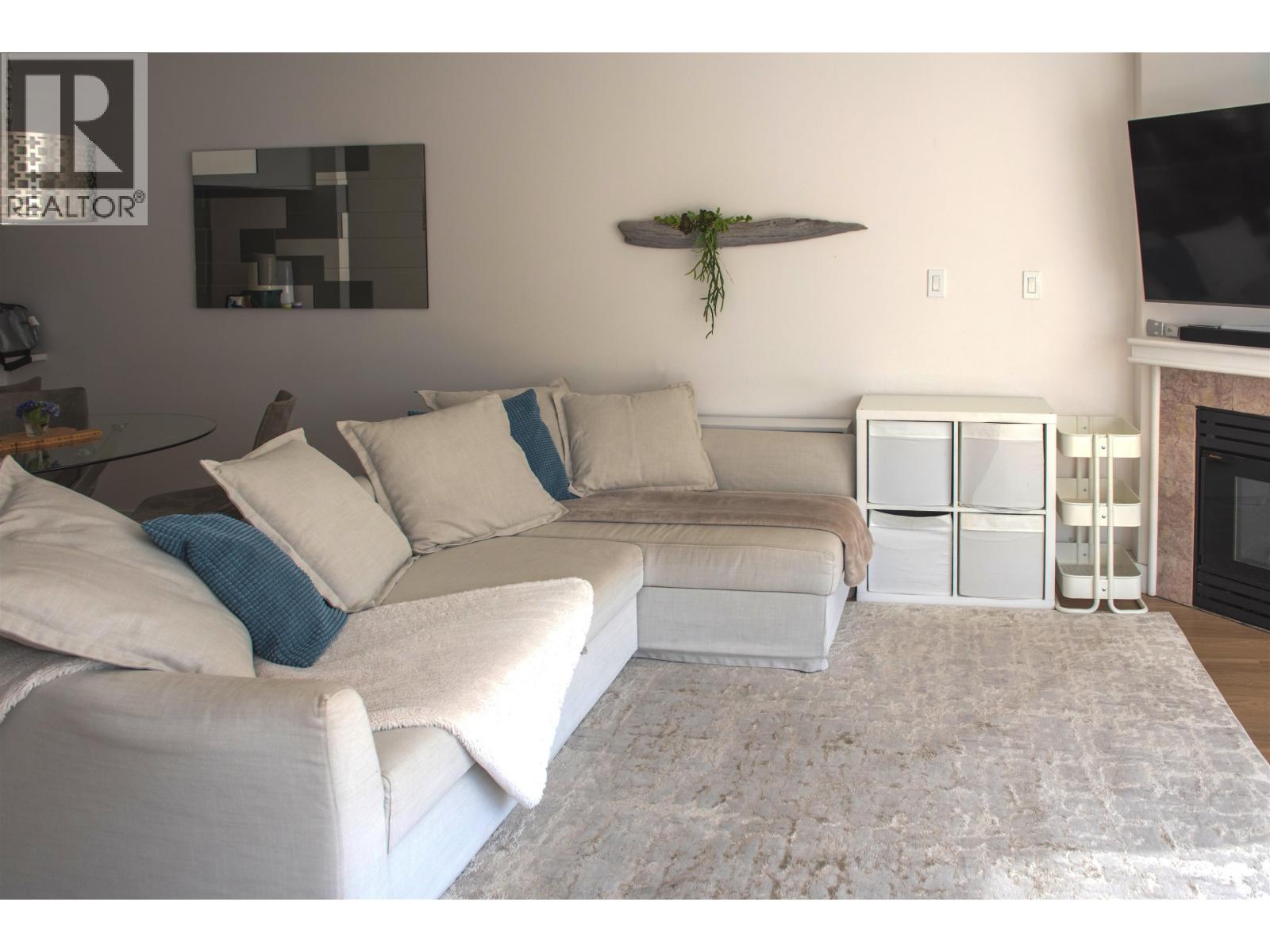 216 3250 W Broadway, Vancouver, British Columbia  V6K 2H4 - Photo 12 - R3088054