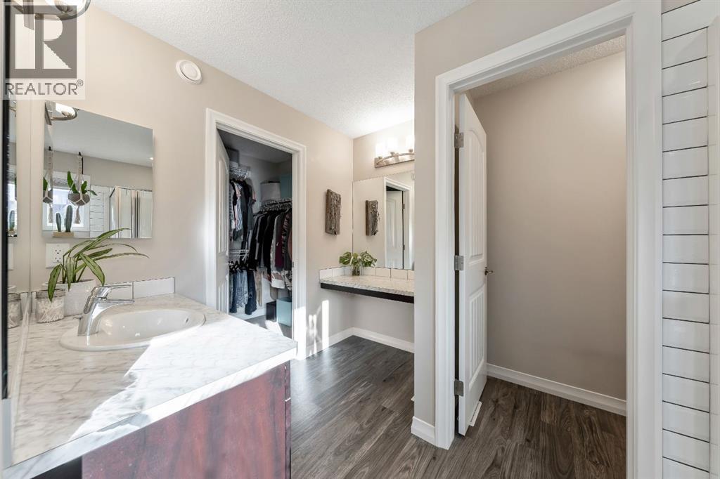 159 Riviera View, Cochrane, Alberta  T4C 0Z1 - Photo 32 - A2281121