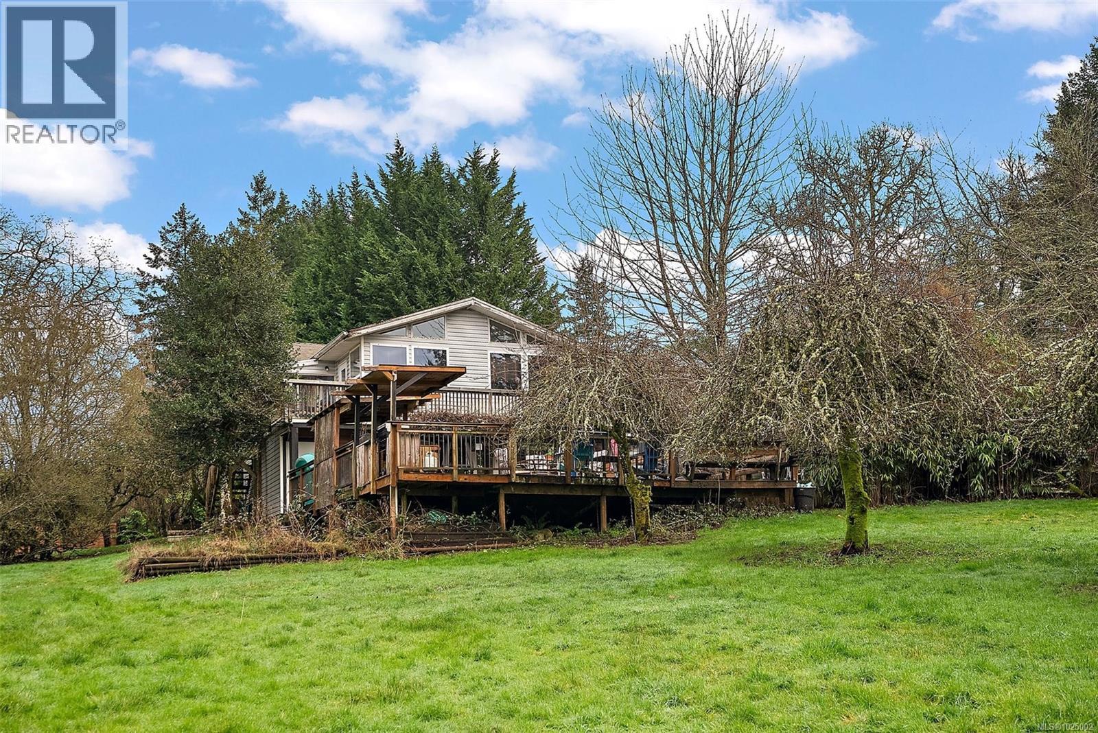 9146 West Saanich Rd, North Saanich, British Columbia  V8L 5T4 - Photo 5 - 1025002