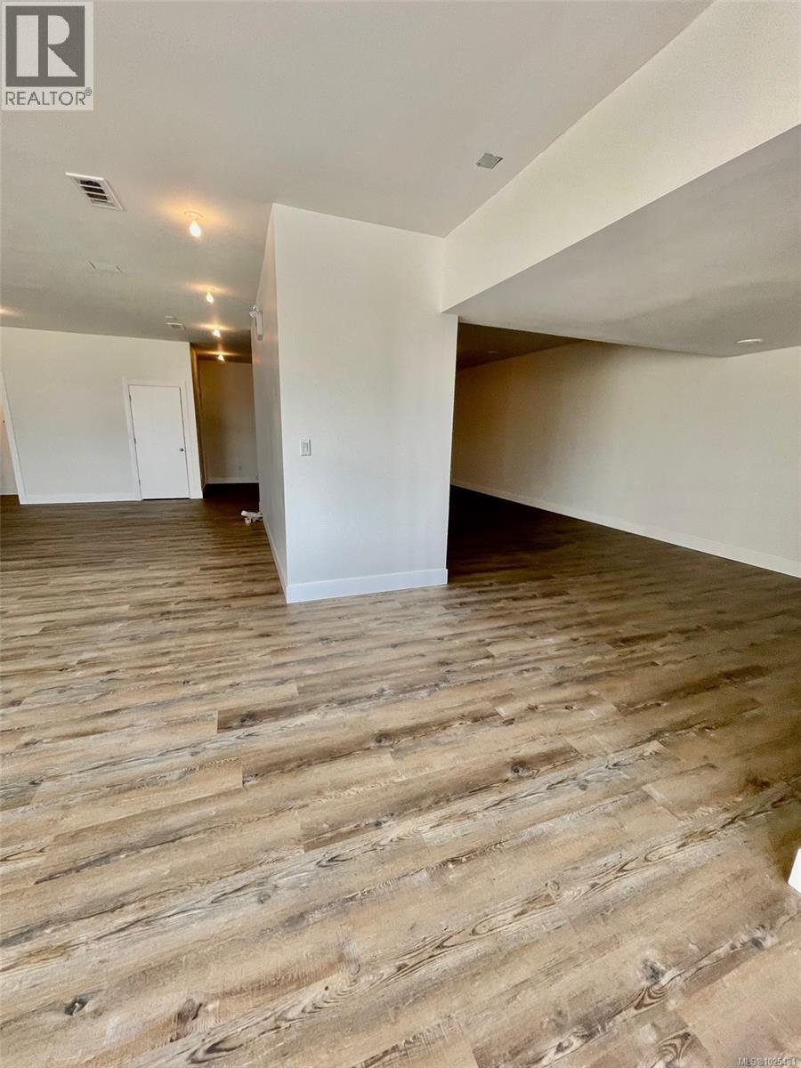 4 416 Garbally Rd, Victoria, British Columbia  V8T 2K1 - Photo 12 - 1025481
