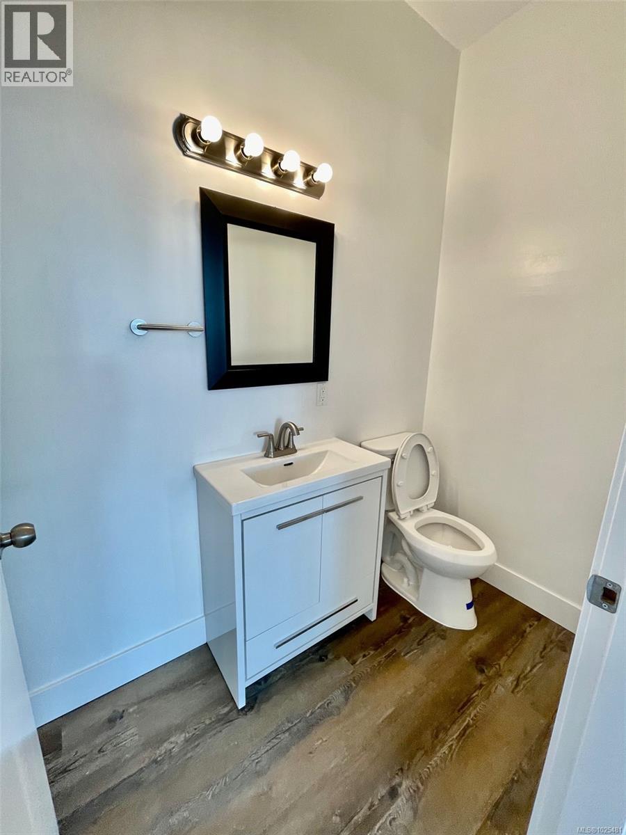 4 416 Garbally Rd, Victoria, British Columbia  V8T 2K1 - Photo 7 - 1025481