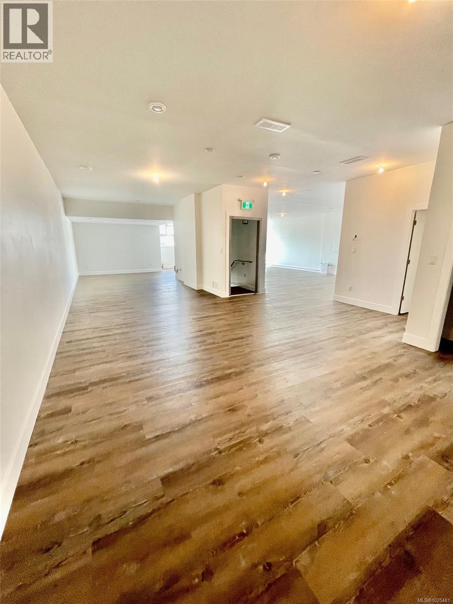 4 416 Garbally Rd, Victoria, British Columbia  V8T 2K1 - Photo 9 - 1025481