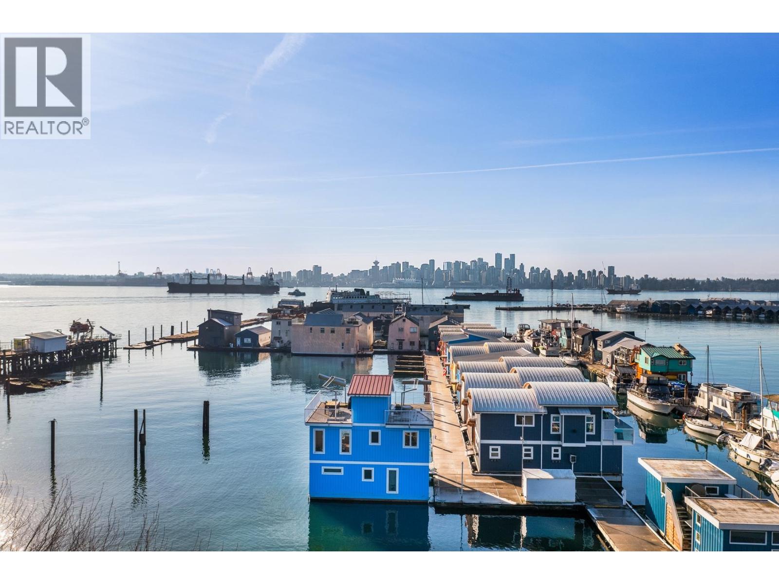 Jnw12 415 Esplanade W, North Vancouver, British Columbia  V7M 1A7 - Photo 3 - R3087799