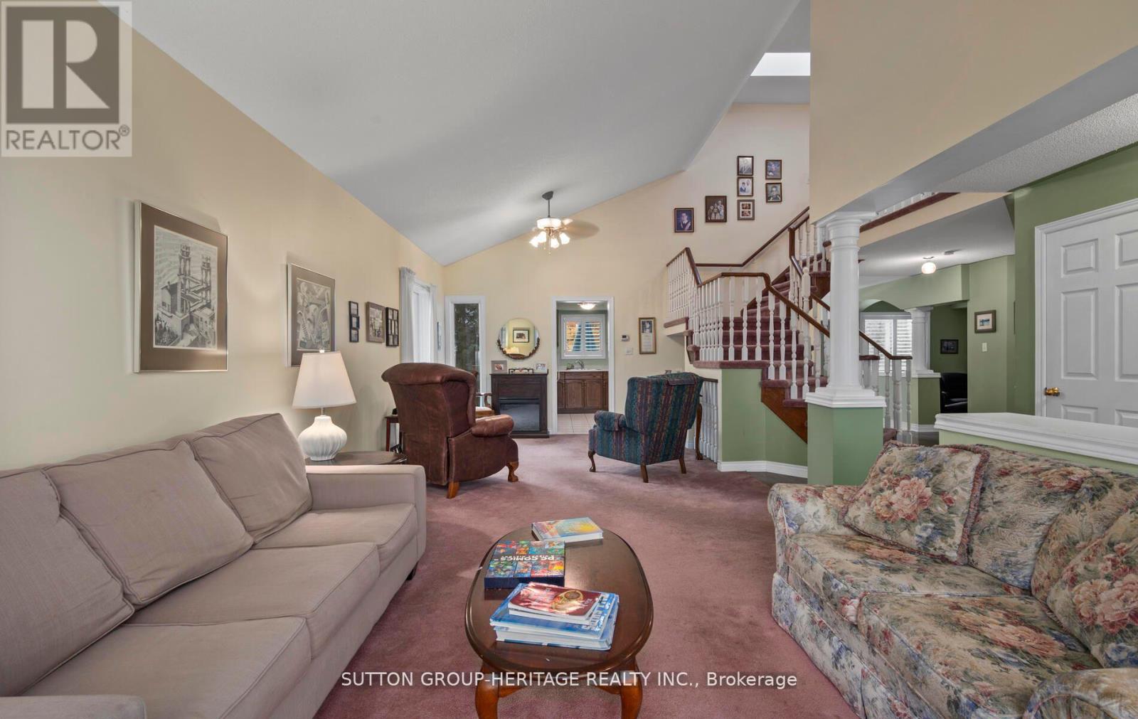 2330 Southcott Road, Pickering, Ontario  L1X 2S9 - Photo 6 - E12773762