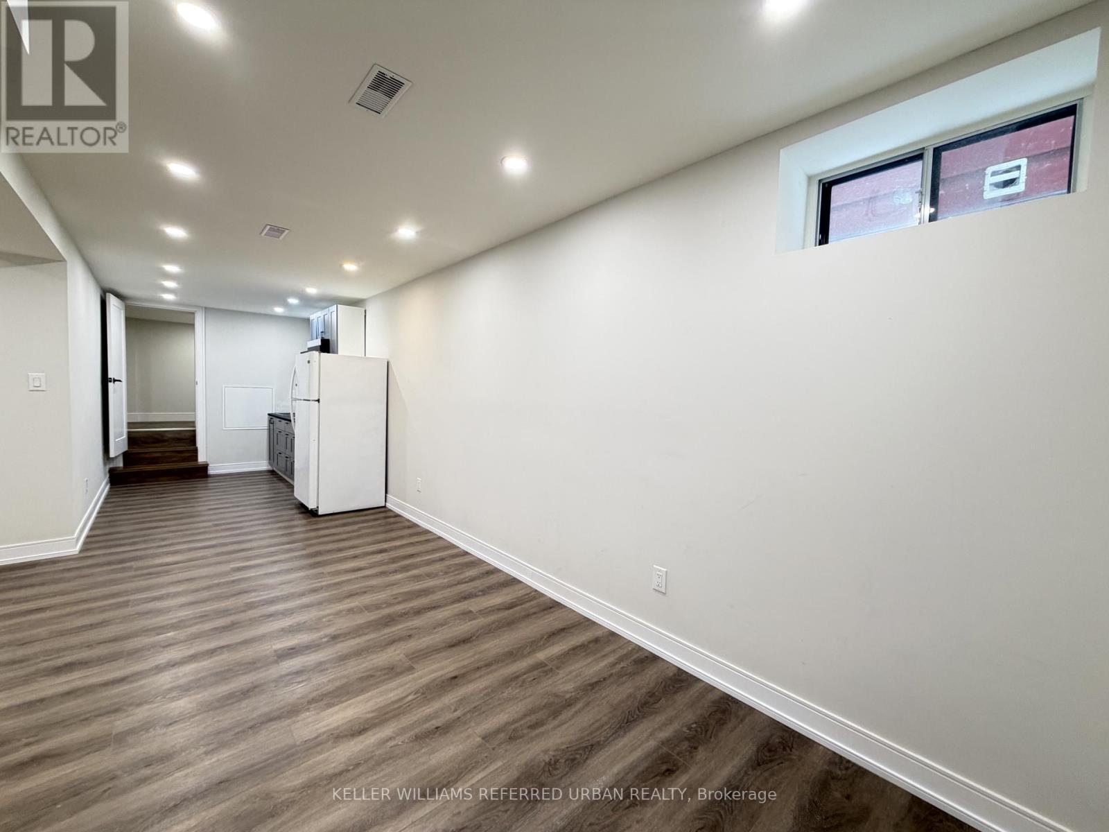 Lower - 63 Wallington Avenue, Toronto, Ontario  M4C 2N2 - Photo 13 - E12773800