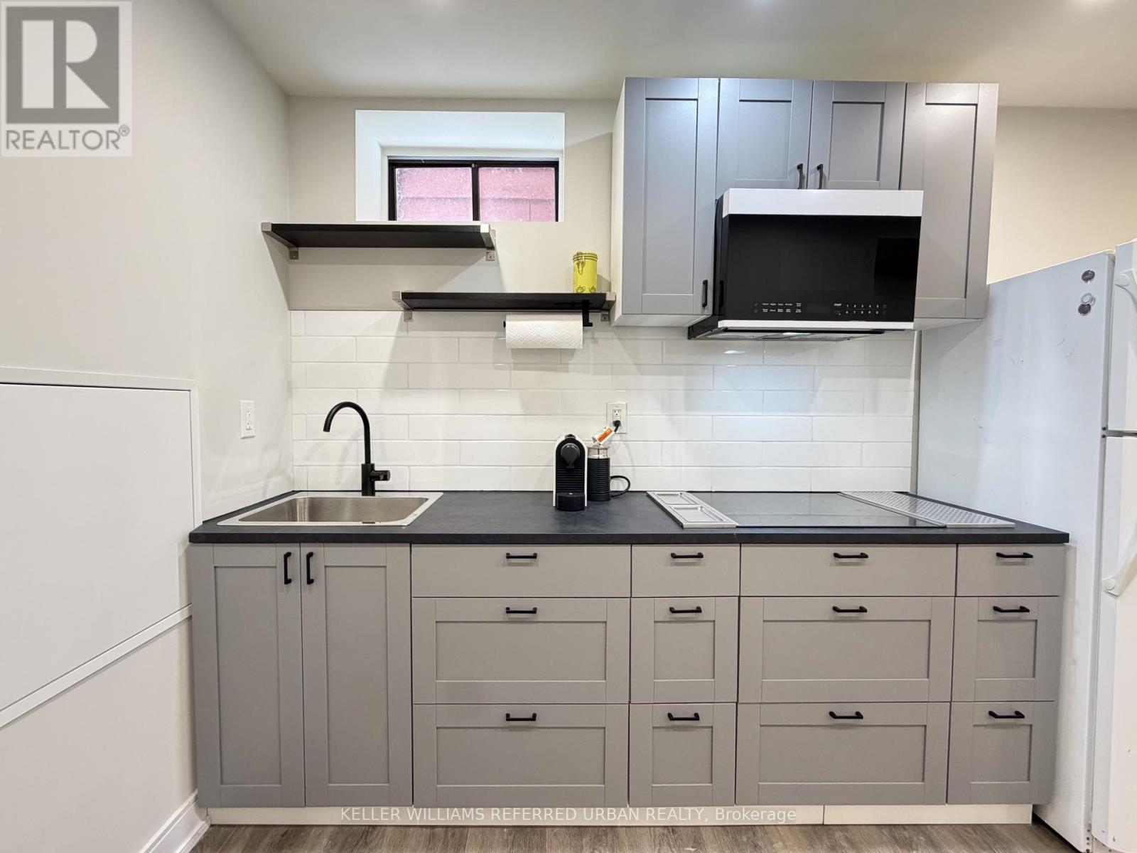 Lower - 63 Wallington Avenue, Toronto, Ontario  M4C 2N2 - Photo 16 - E12773800