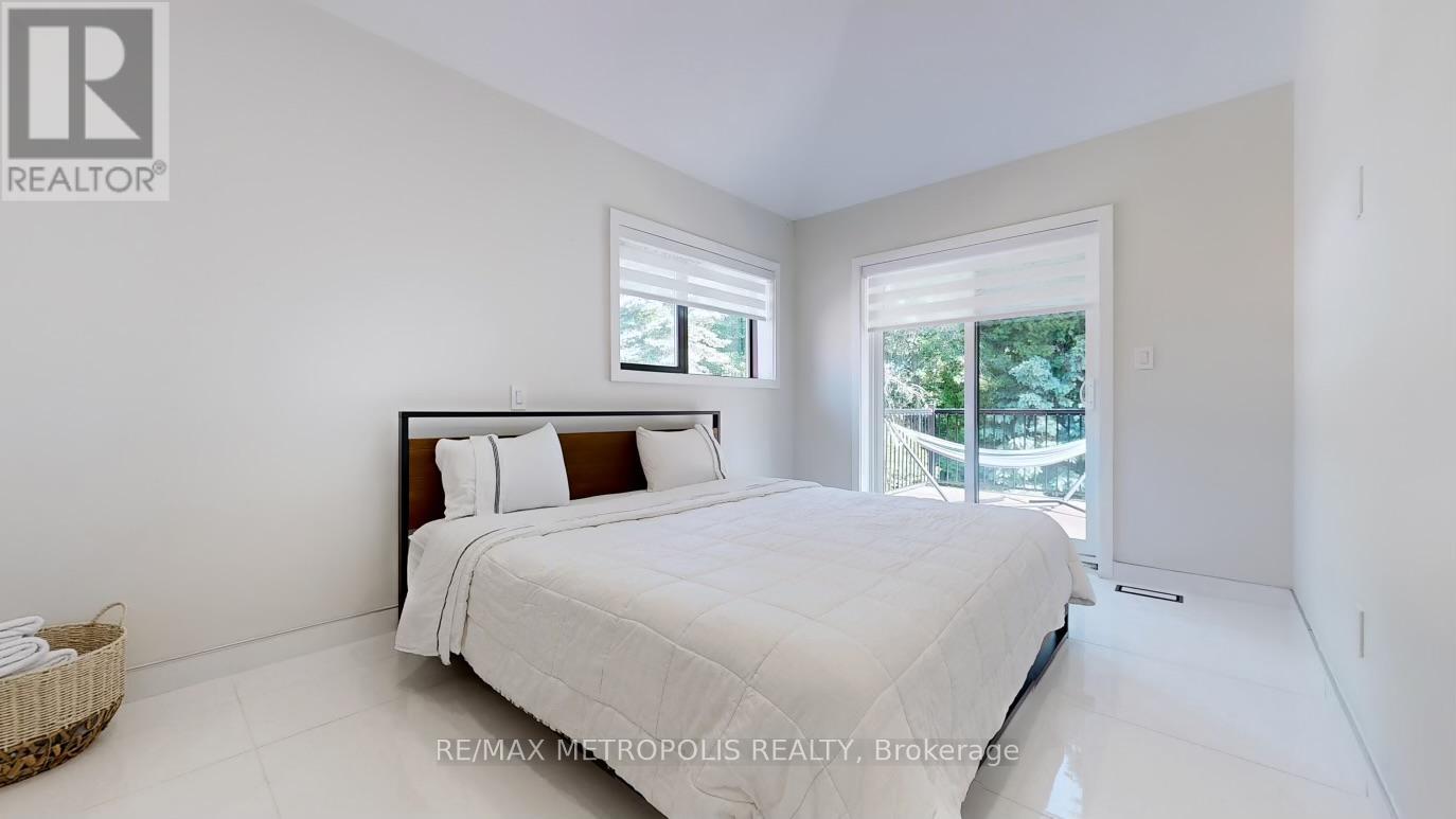 Main - 640 Lansdowne Drive, Oshawa, Ontario  L1G 1W4 - Photo 5 - E12773802