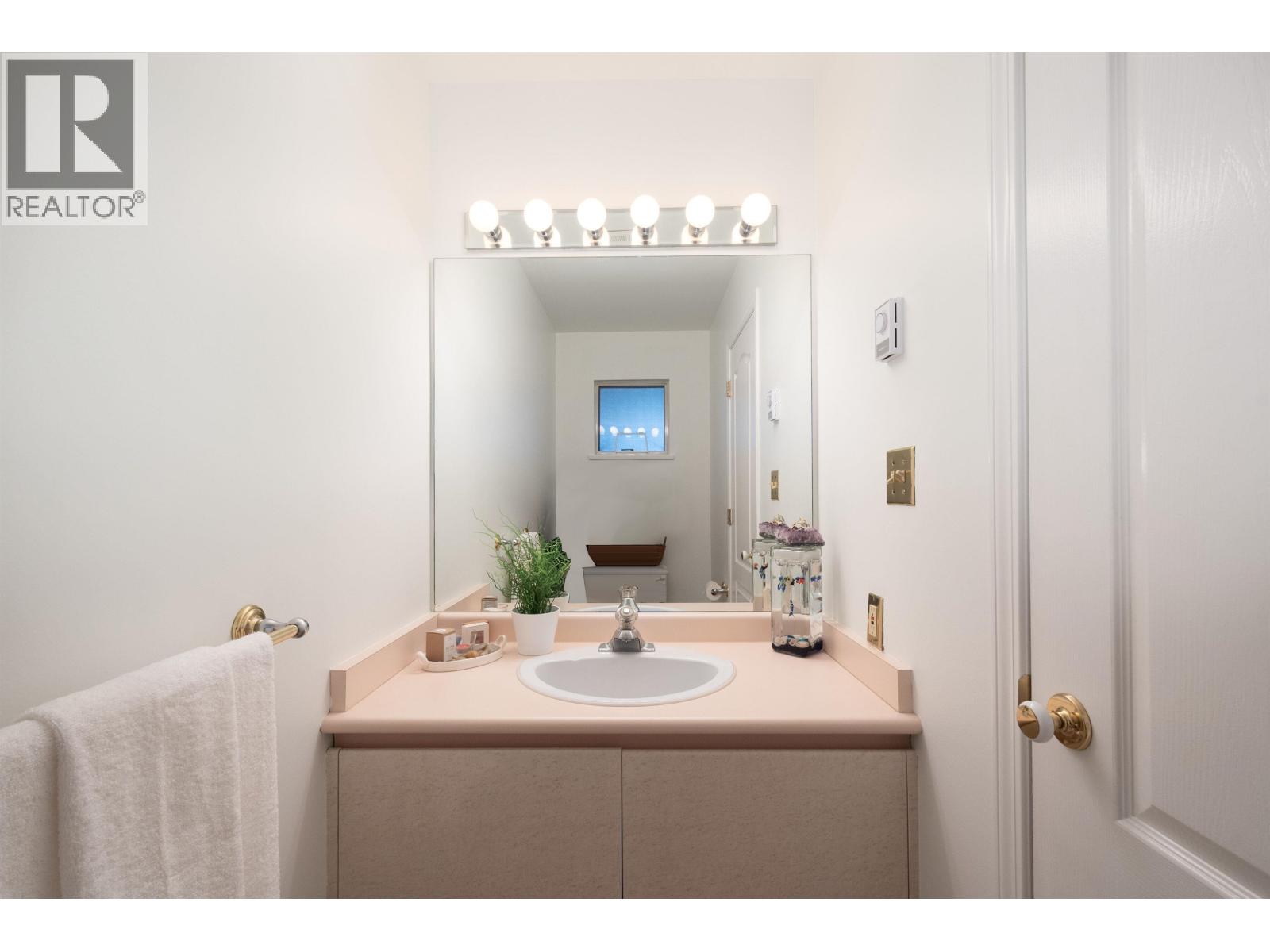 10 815 Tobruck Avenue, North Vancouver, British Columbia  V7P 1V9 - Photo 22 - R3088198