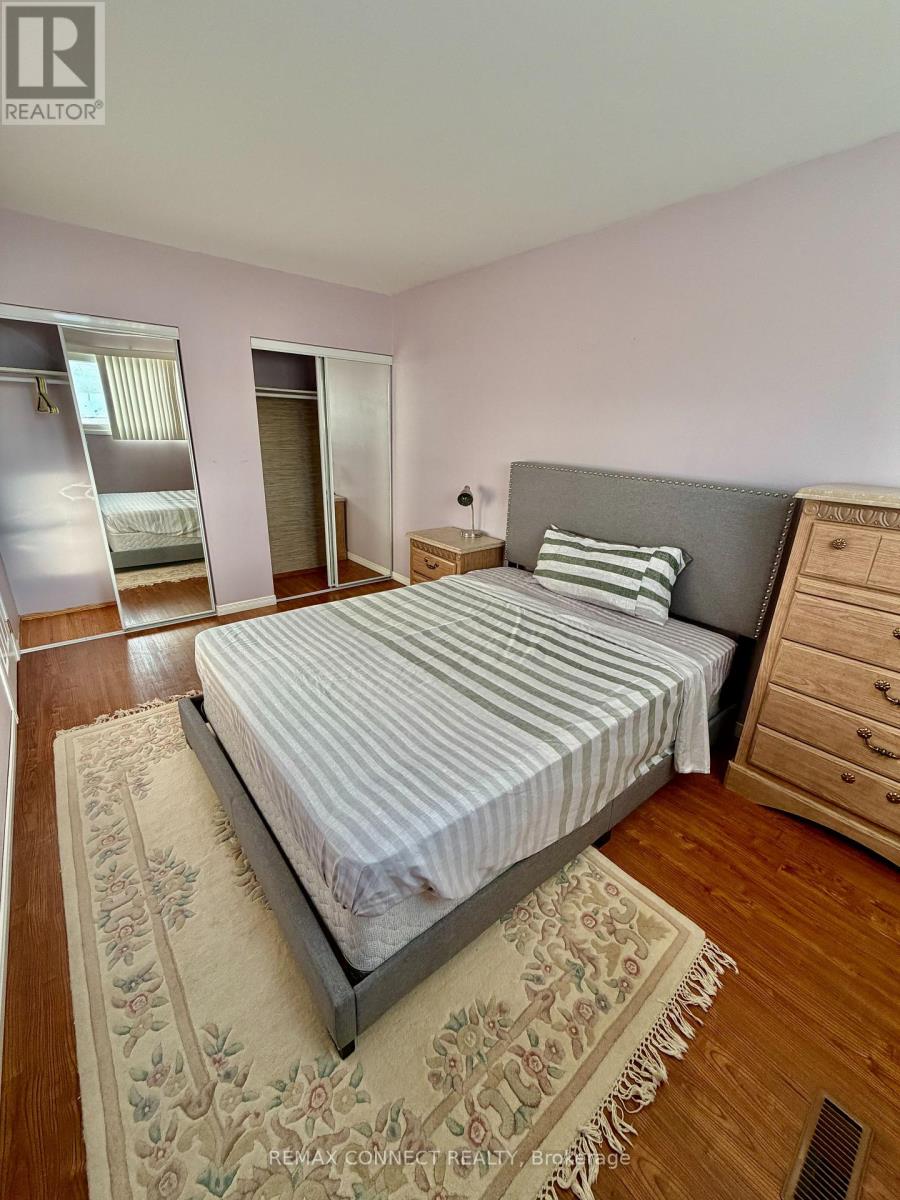 776 Hillcrest Road, Pickering, Ontario  L1W 2P4 - Photo 14 - E12773818