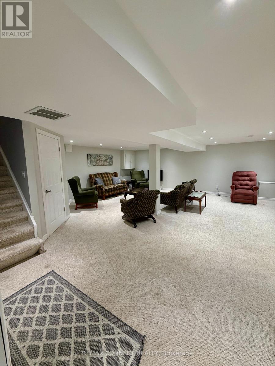 776 Hillcrest Road, Pickering, Ontario  L1W 2P4 - Photo 18 - E12773818