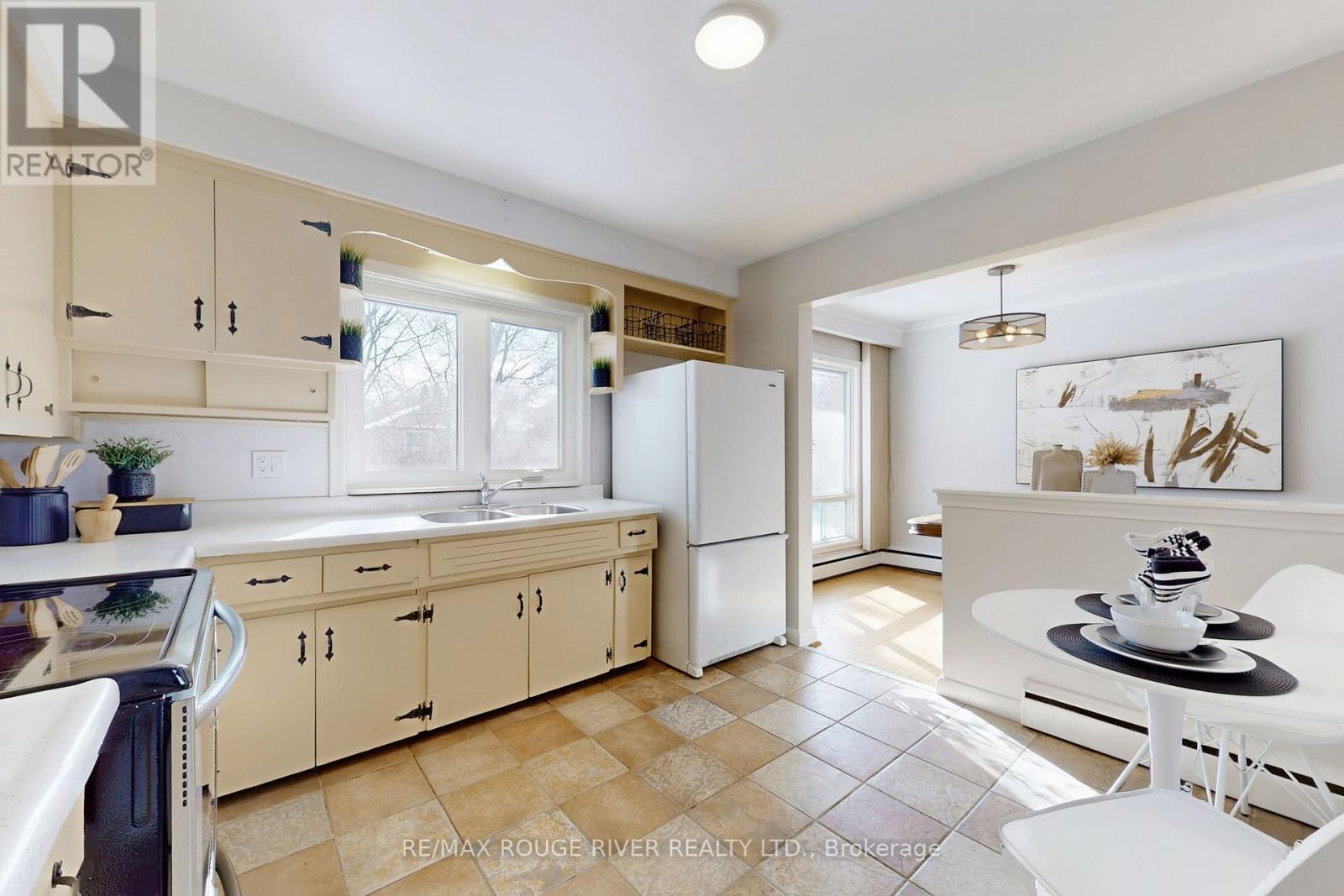 308 Jaybell Grove, Toronto, Ontario  M1C 2X5 - Photo 13 - E12773820