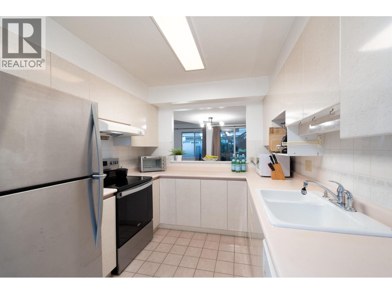 10 815 Tobruck Avenue, North Vancouver, British Columbia  V7P 1V9 - Photo 14 - R3088198