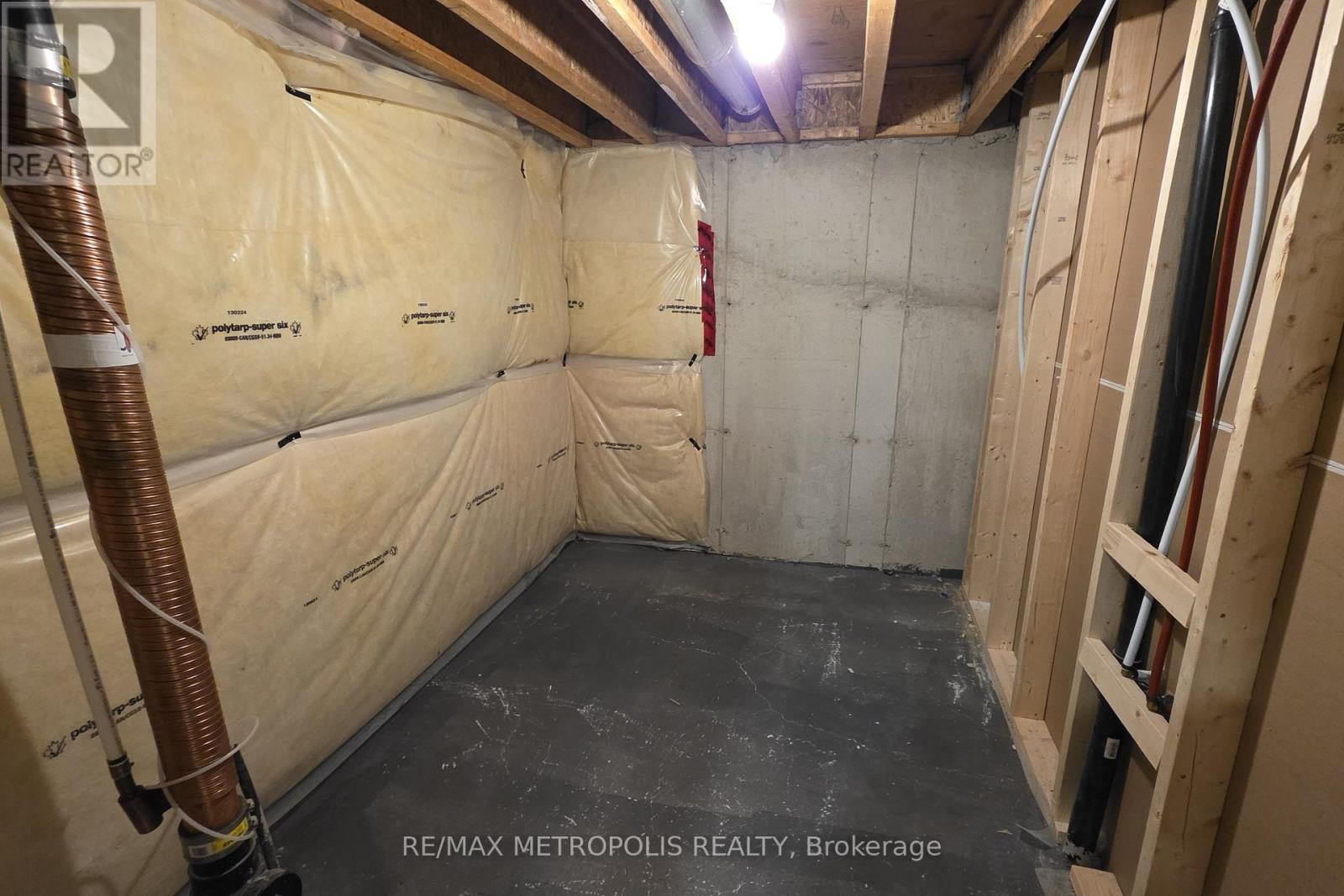 9 Samba Street, Richmond Hill, Ontario  L4E 0Z8 - Photo 34 - N12773744