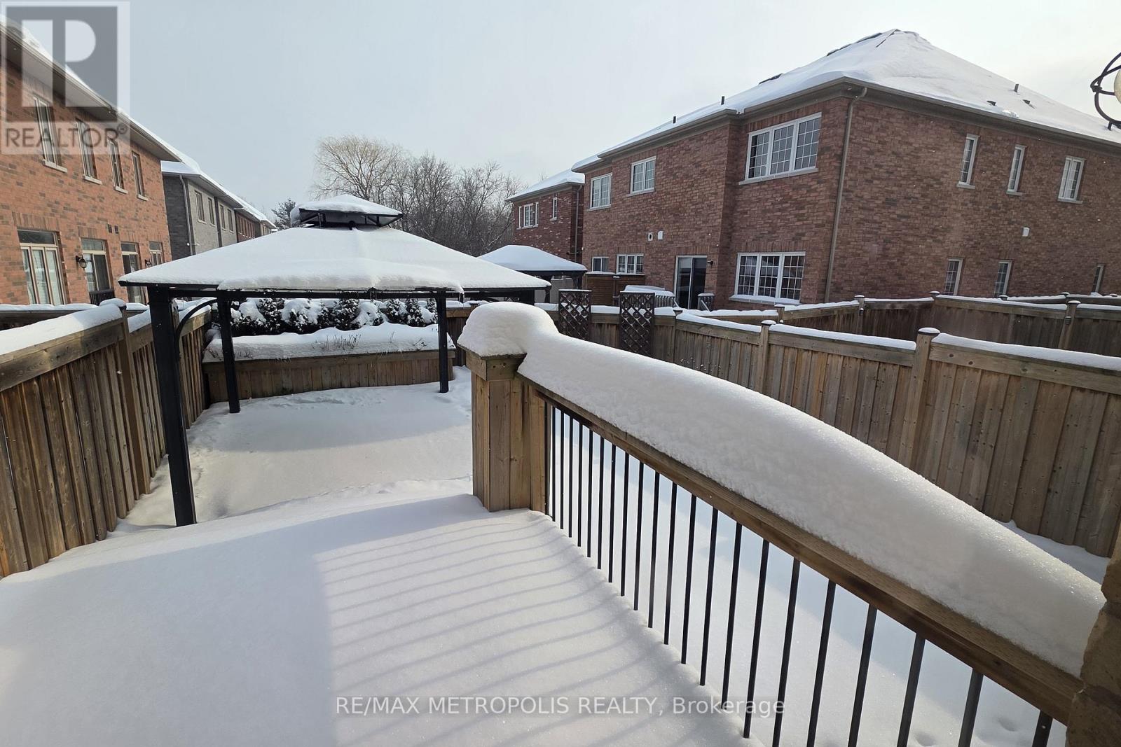 9 Samba Street, Richmond Hill, Ontario  L4E 0Z8 - Photo 37 - N12773744