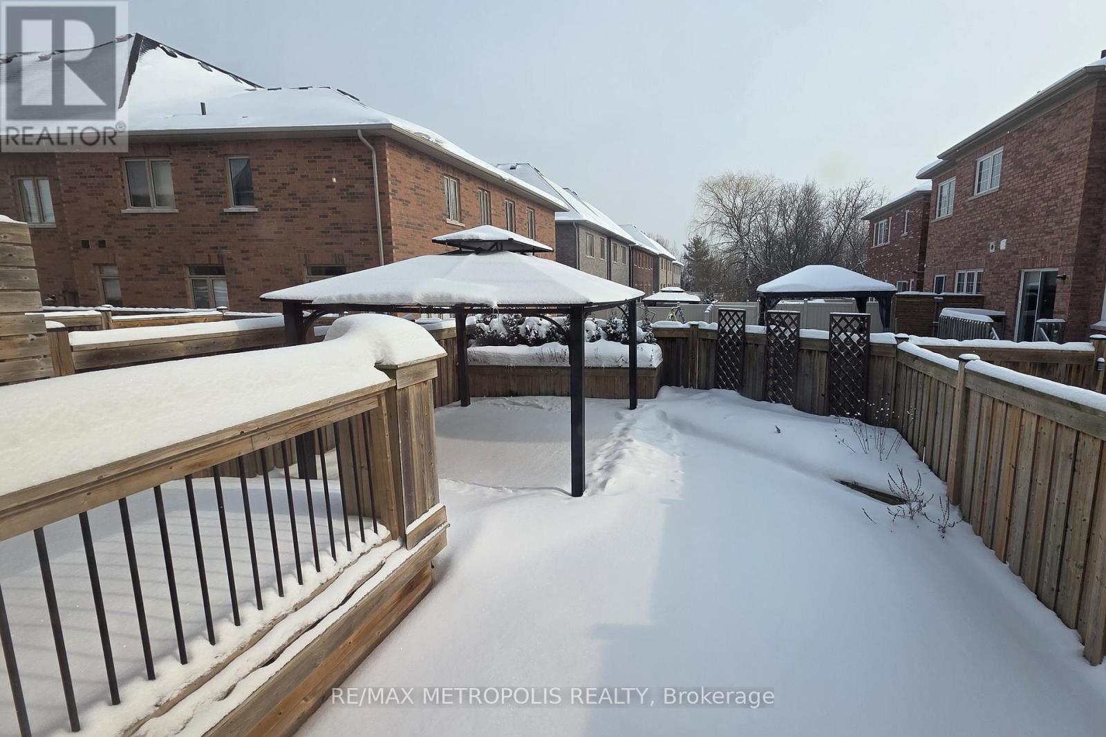 9 Samba Street, Richmond Hill, Ontario  L4E 0Z8 - Photo 38 - N12773744