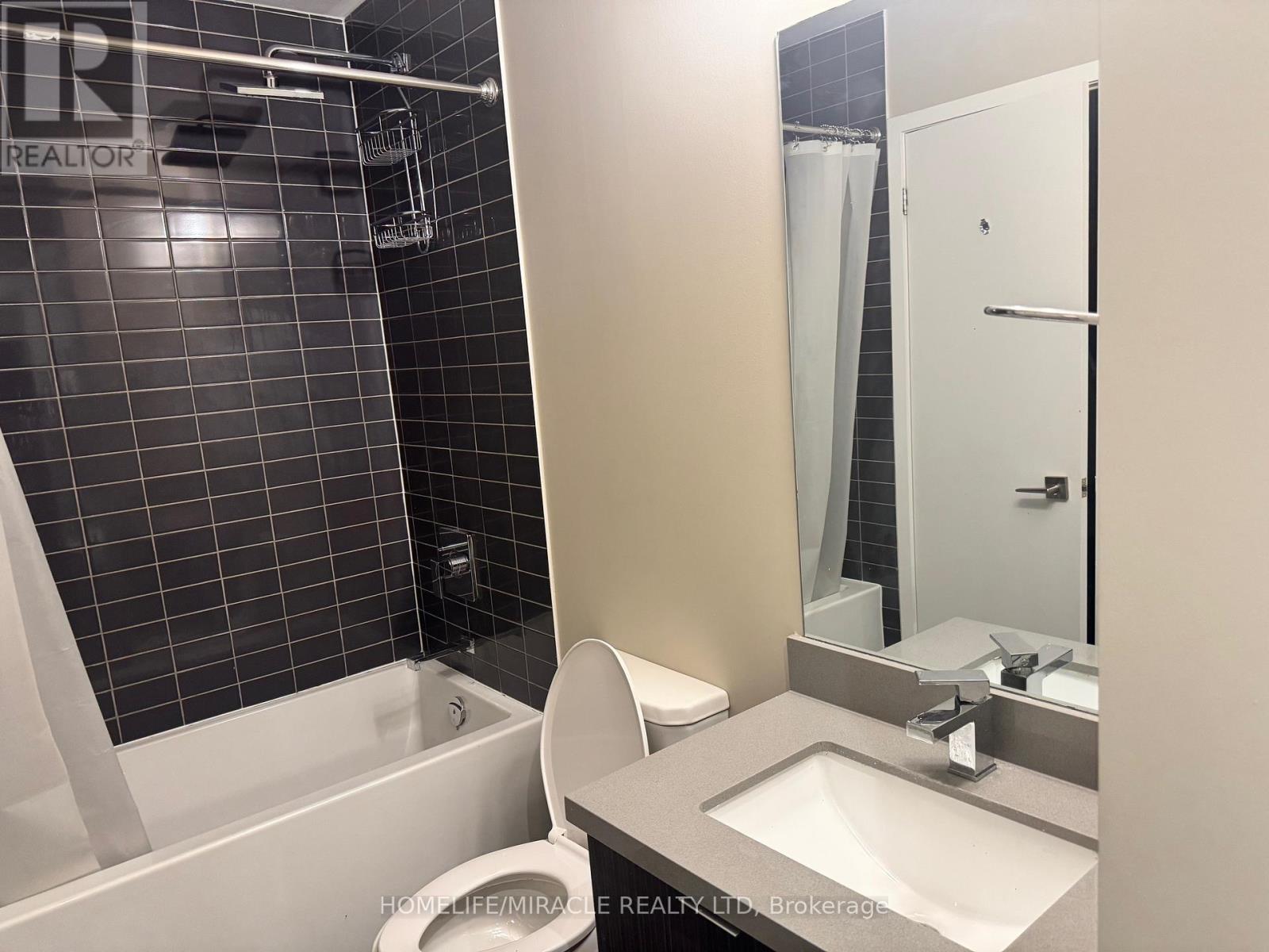 509 - 2908 Highway 7 W, Vaughan, Ontario  L4K 0K5 - Photo 12 - N12773776