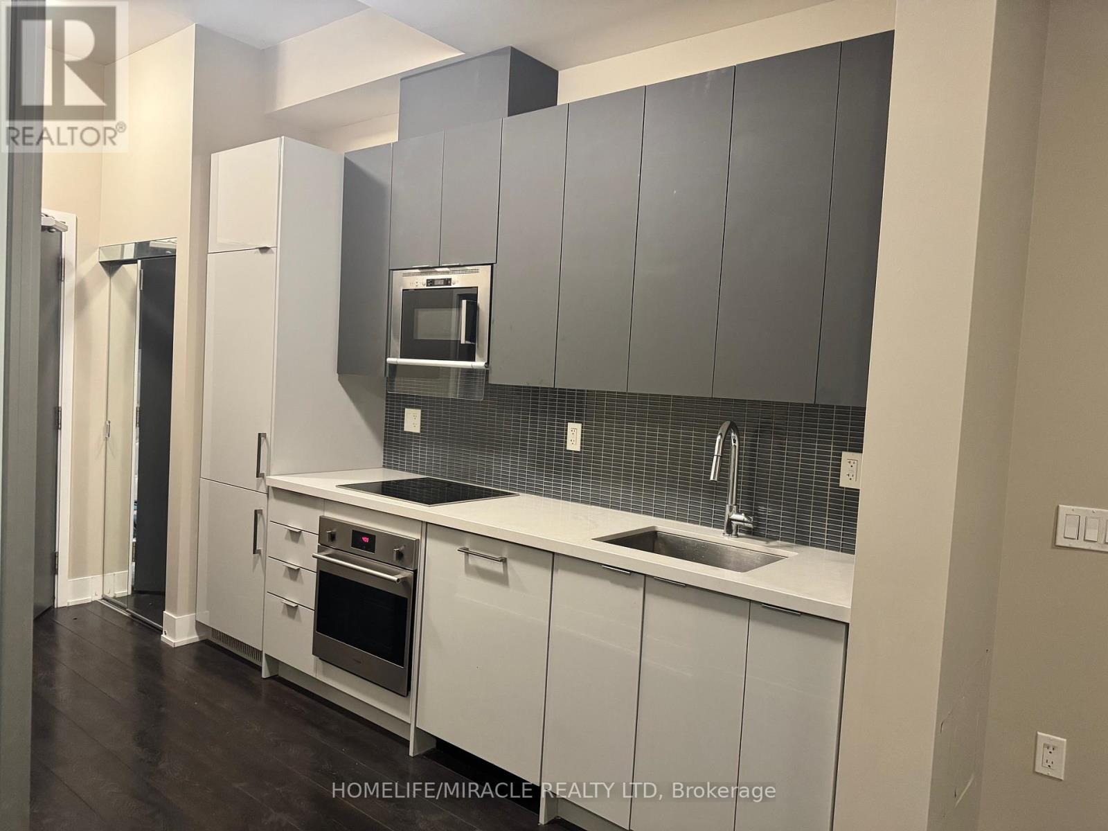 509 - 2908 Highway 7 W, Vaughan, Ontario  L4K 0K5 - Photo 4 - N12773776