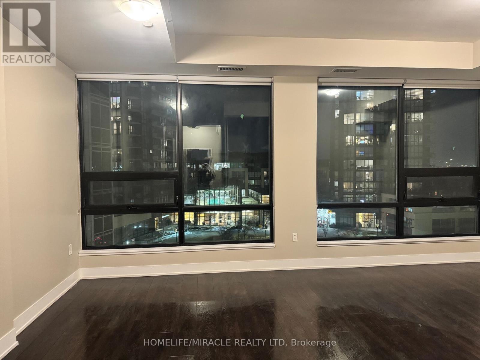 509 - 2908 Highway 7 W, Vaughan, Ontario  L4K 0K5 - Photo 5 - N12773776