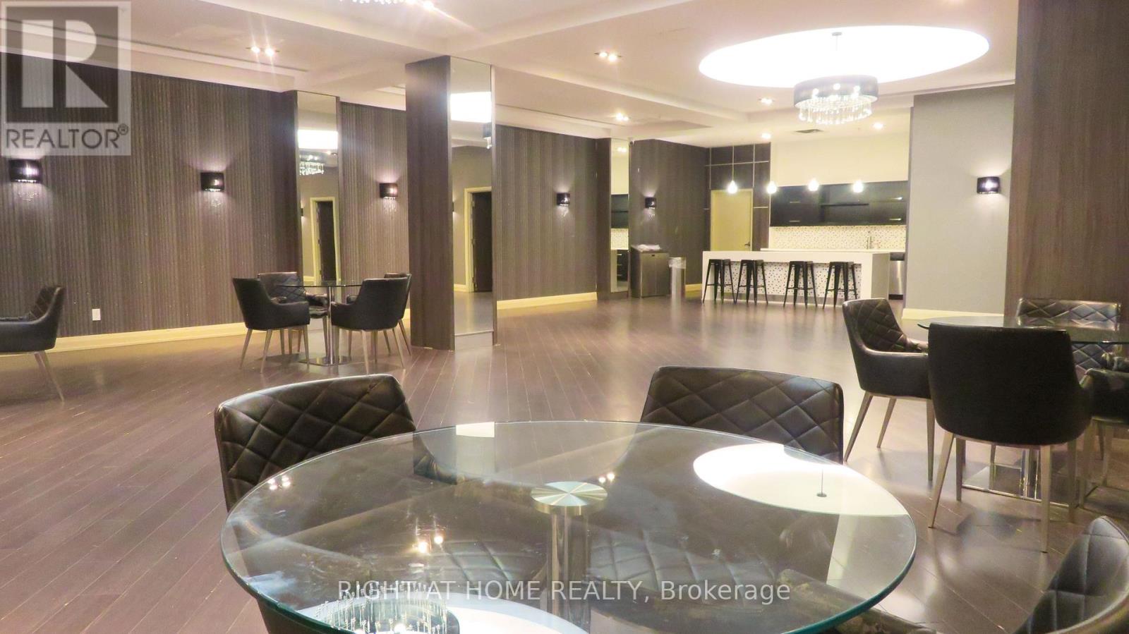 1001 - 85 North Park Road, Vaughan, Ontario  L4J 0H9 - Photo 4 - N12773792