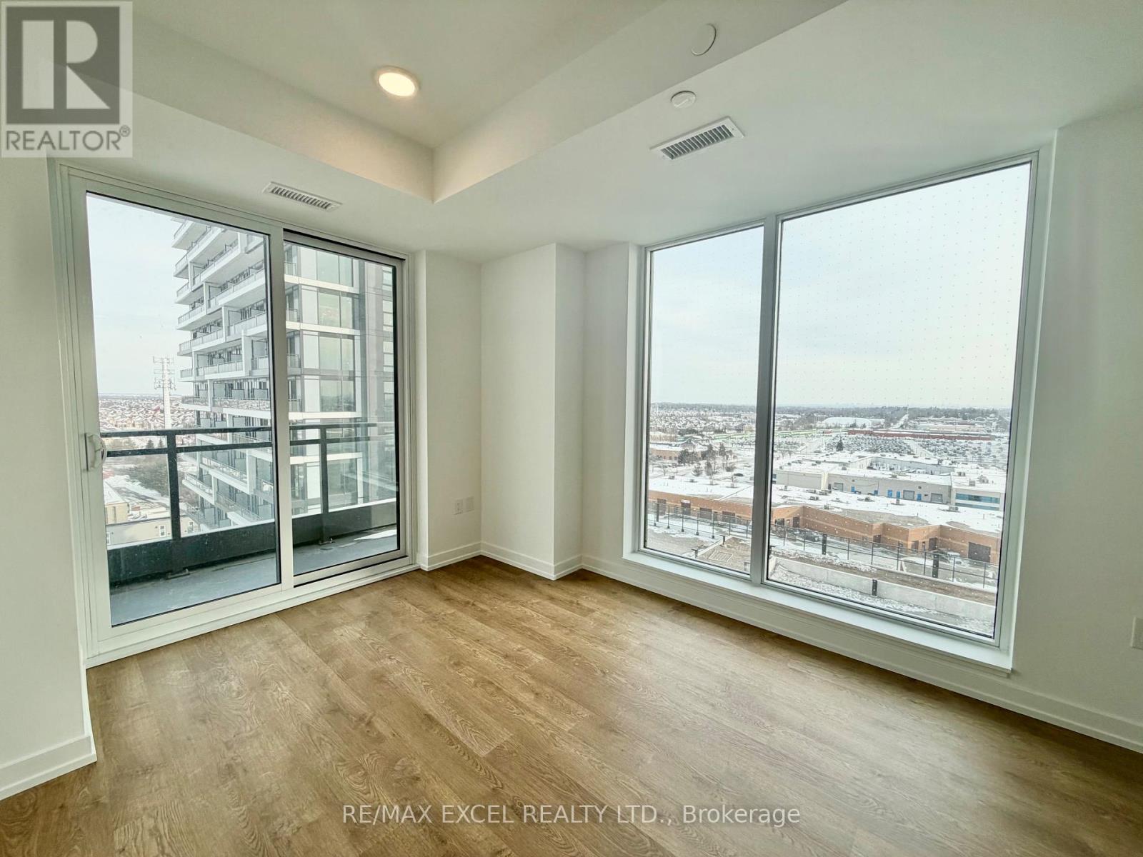 1102 - 9763 Markham Road, Markham, Ontario  L6E 0W4 - Photo 3 - N12773814