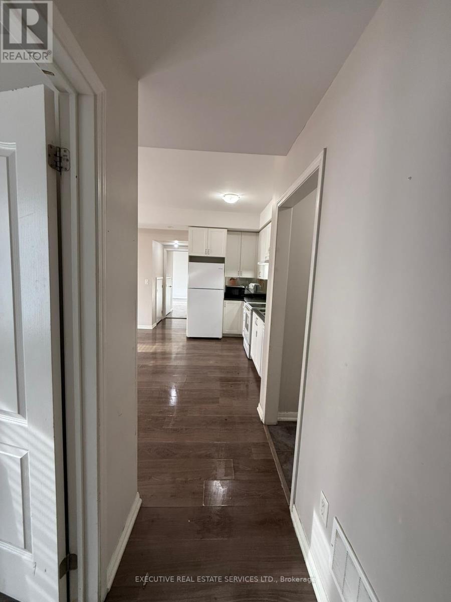 11 - 3135 Boxford Crescent, Mississauga, Ontario  L5M 0X1 - Photo 8 - W12766814